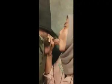 Jilbab Diminta BJ Sebelum Tidur Nurut Gitu Aja